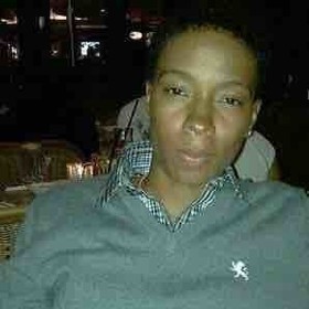 April Bailey’s headshot.