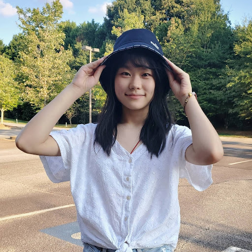 Placeholder headshot for Marylyn Chen.