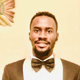 Philip Harris’ headshot.