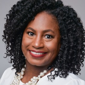 Cajgie Dickey’s headshot.