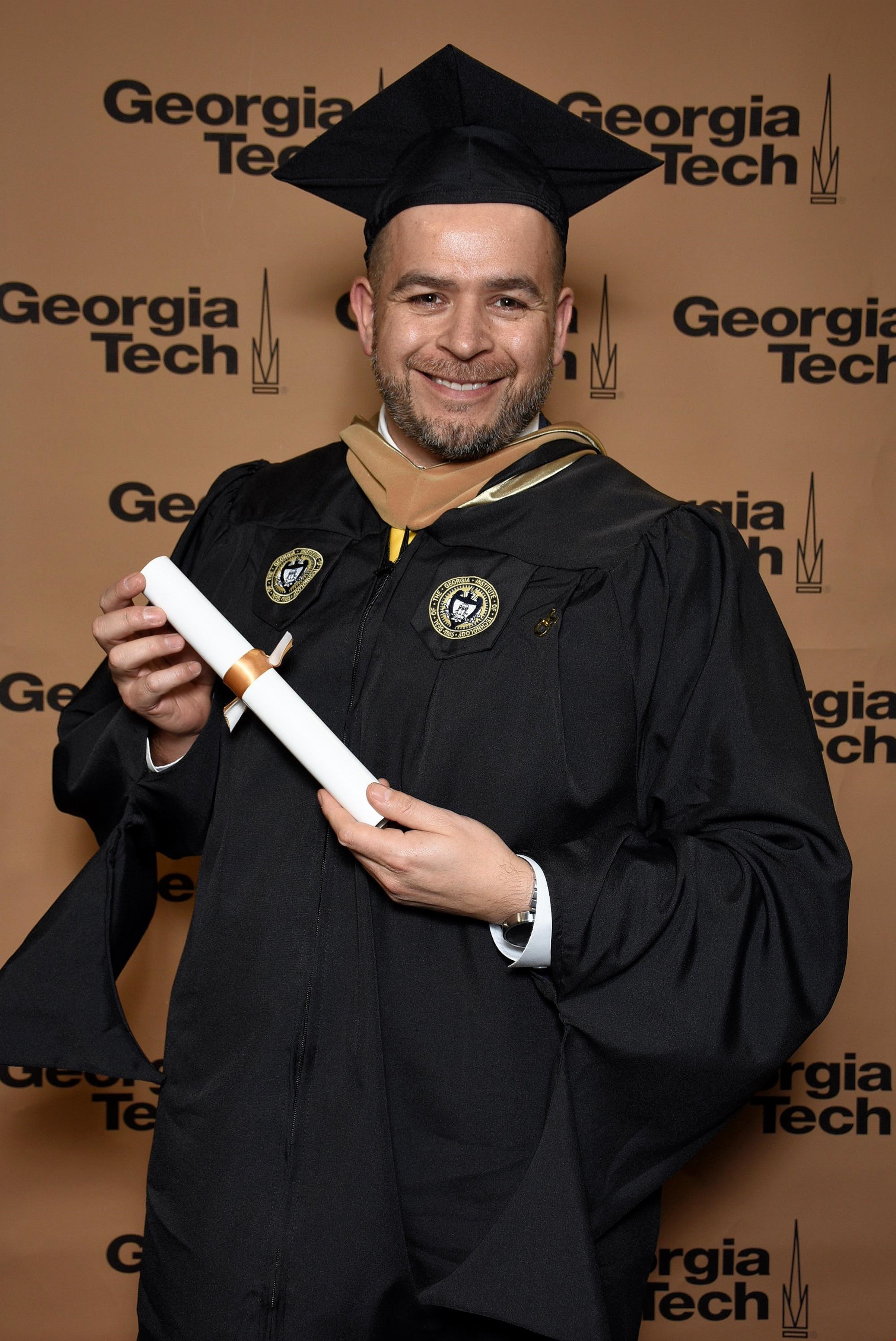 Placeholder headshot for Gabriel Prado.