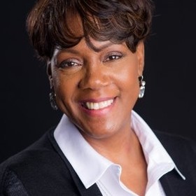 Francina Rutledge’s headshot.