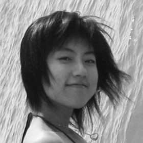 Ling Tian’s headshot.