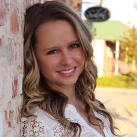 Caroline Wakefield’s headshot.