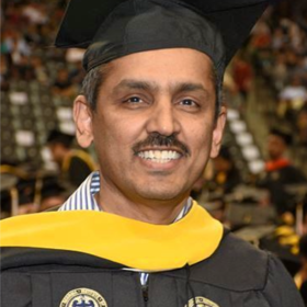 Ashok Reddy’s headshot.