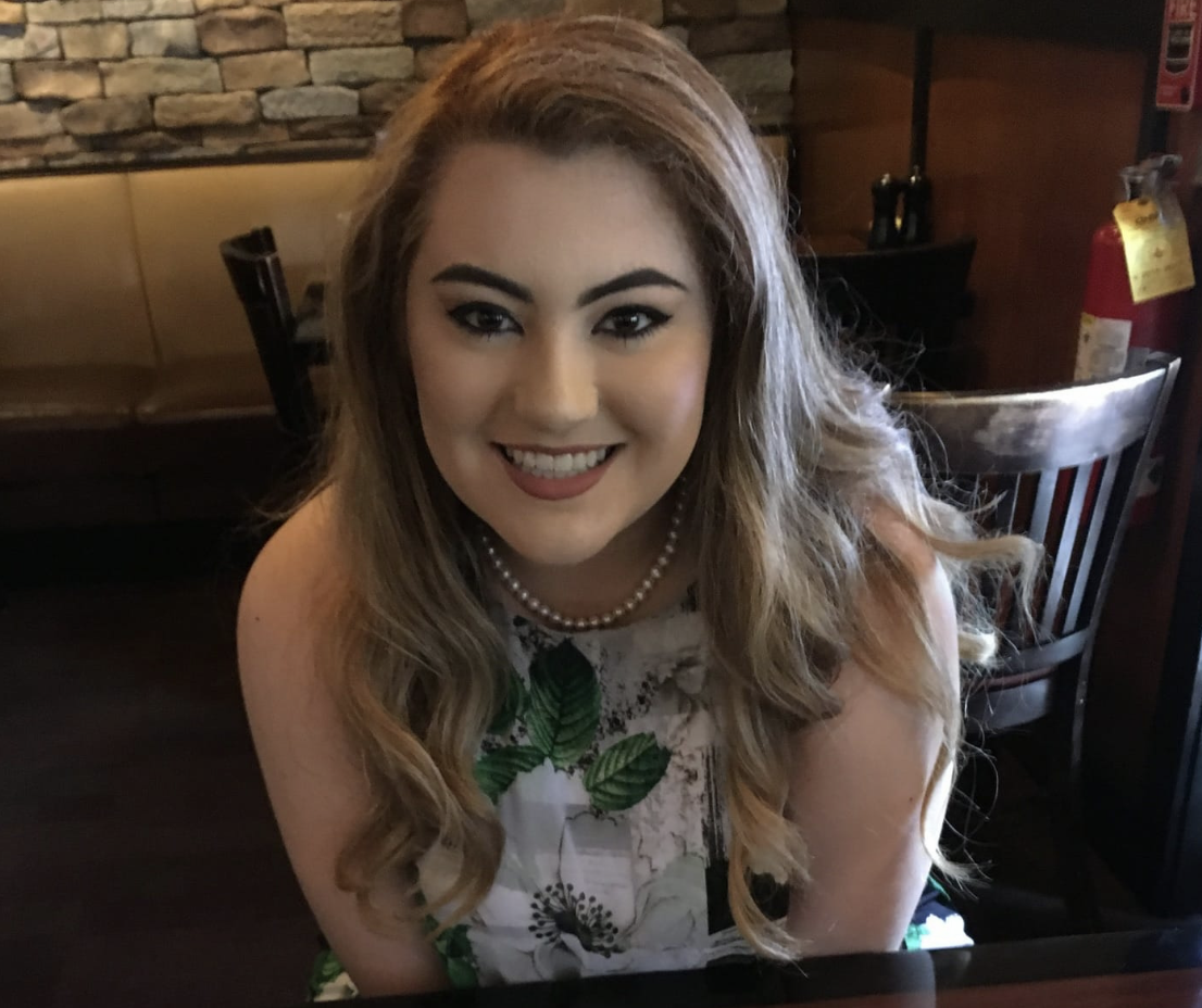 Placeholder headshot for Olivia Amyette.