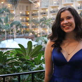 Emma Jones’ headshot.