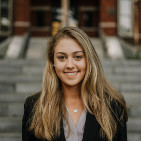 Nadia Gizdova’s headshot.