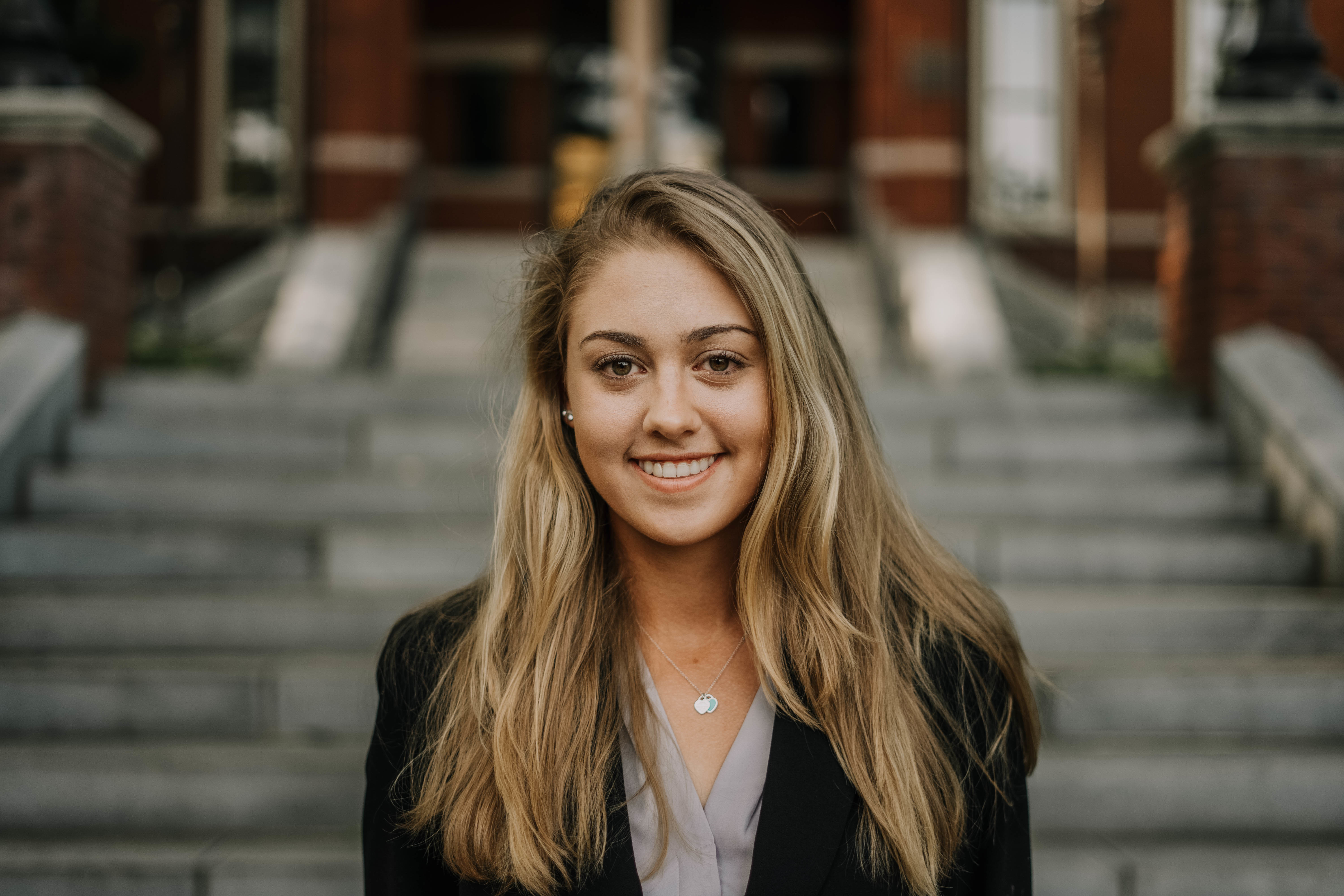 Placeholder headshot for Nadia Gizdova.