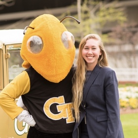Jacquelyn Burlison’s headshot.