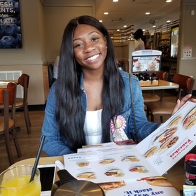 Ashley Jones’ headshot.