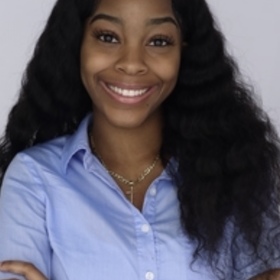 Nailah Jansen’s headshot.