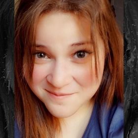 Tia Garcia’s headshot.