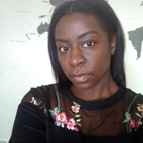 Normanda Nicolas’ headshot.