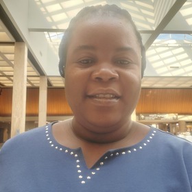 Hannah Oyediran’s headshot.