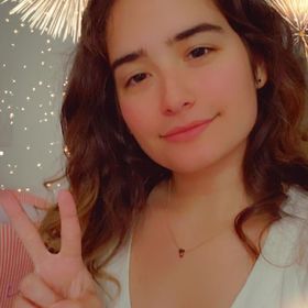 Giannina Alba’s headshot.