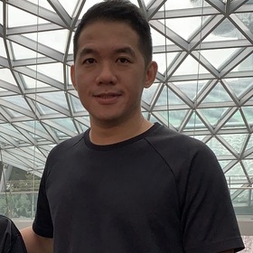 Jin Lee’s headshot.