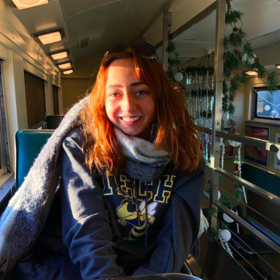 Kaitlyn Comstock’s headshot.