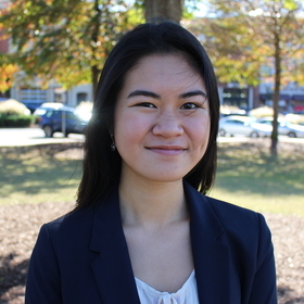 Abby Le’s headshot.