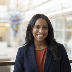 Lauren Gordon’s headshot.