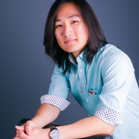 Youngho Lim’s headshot.