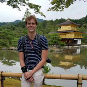 Grant Oesterling’s headshot.