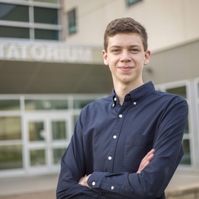 Patrick O'Neill’s headshot.