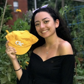 Helya Taghian’s headshot.