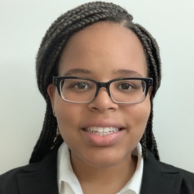 Cassidy-Arielle Manning’s headshot.