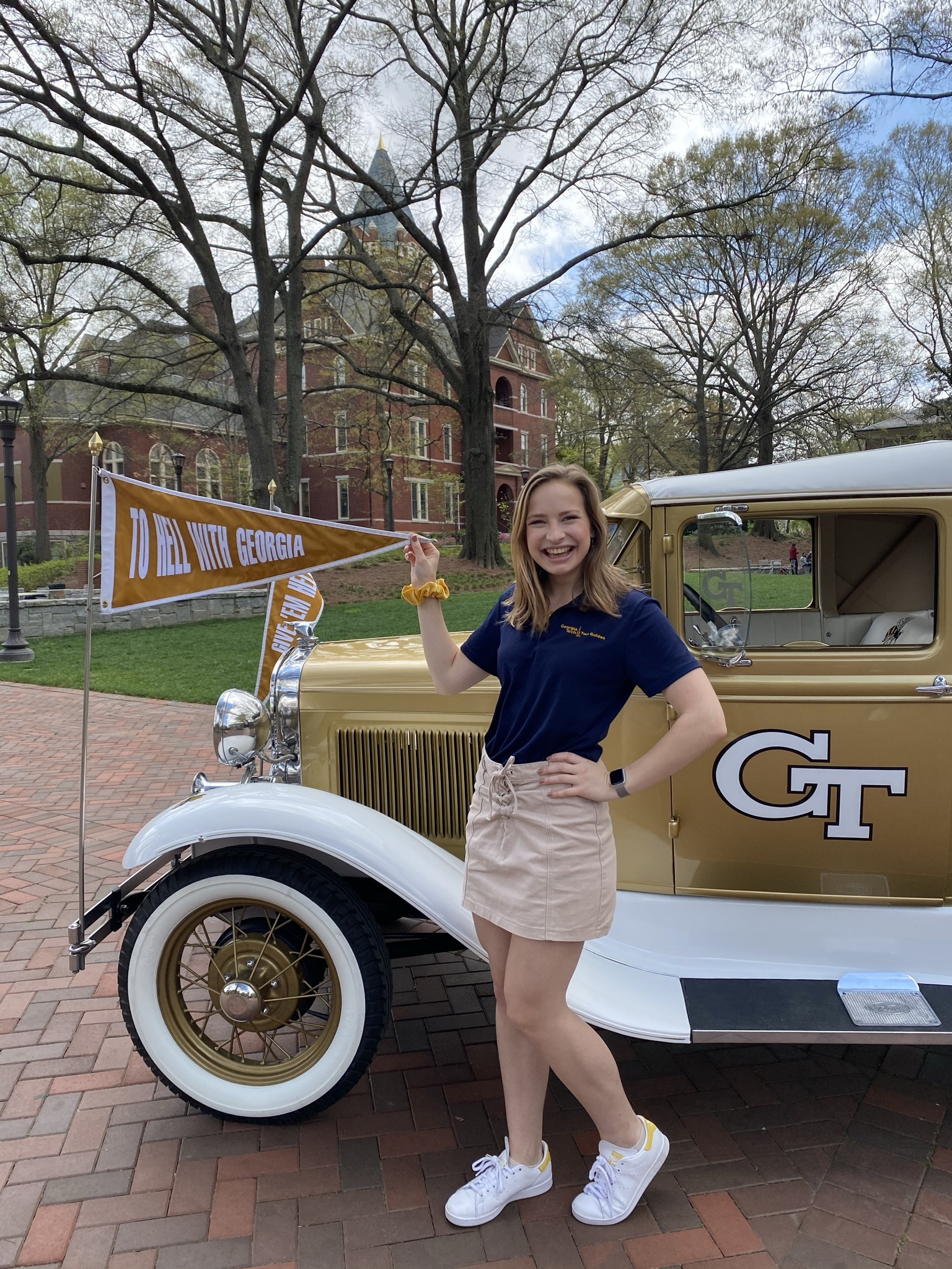 Placeholder headshot for Kenna Valentine.