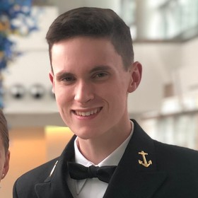 Patrick McElligott’s headshot.