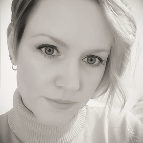 Jessica Locke’s headshot.