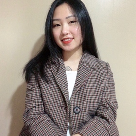 Hong Nguyen’s headshot.
