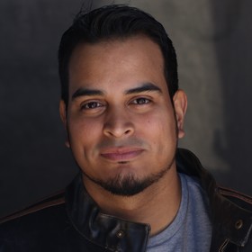 Andrew Suchman’s headshot.