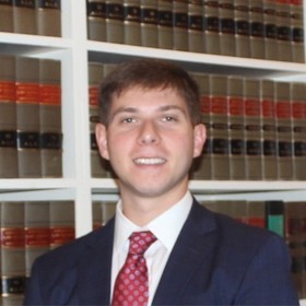 Benjamin Kahn’s headshot.