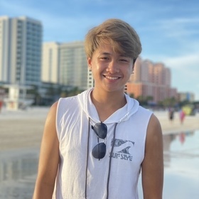 Calvin Tran’s headshot.