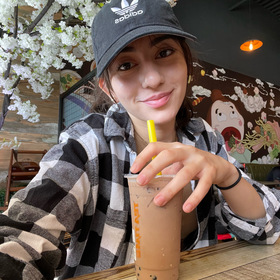 Karoleen Aeshaea’s headshot.