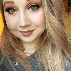 Haylea Flowers-Dixon’s headshot.