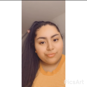 Georgia Lozano’s headshot.