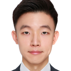 Jonghwa Baek’s headshot.