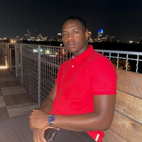 Ismael Mathieu Coppini Camara’s headshot.