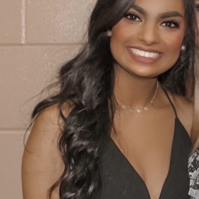 Shruti Shanti’s headshot.