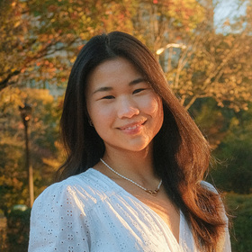 Zoe Altizer’s headshot.