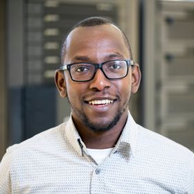 Obe Okaiwele’s headshot.