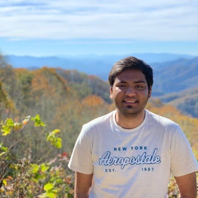 Shlok Nikhil Gujar’s headshot.