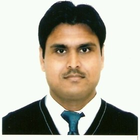 Jitendra Kumar’s headshot.