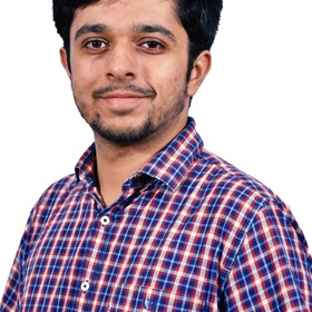 Manish Malik’s headshot.