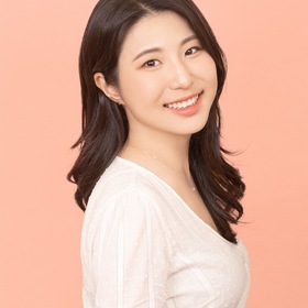 Ji Won Kim’s headshot.