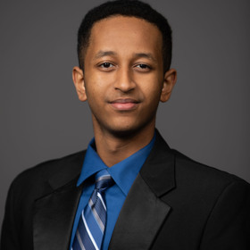 Ezra Keto’s headshot.