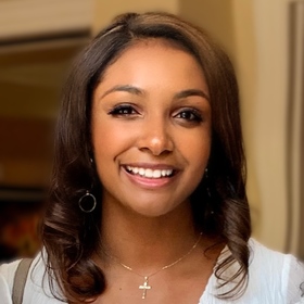 Isabel Johnson’s headshot.